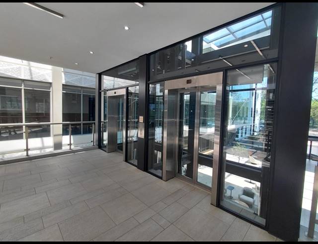 4,542M² OFFICE TO LET IN WATERFALL